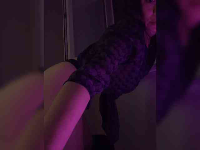 Amy-Lee webcam