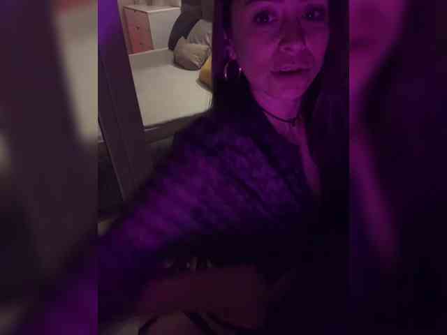 Amy-Lee webcam