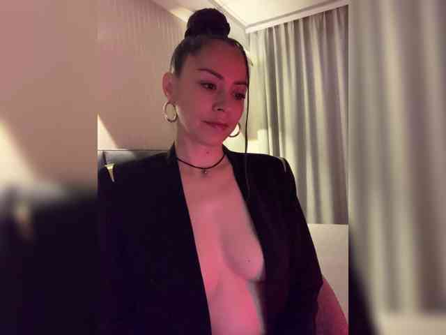 Amy-Lee Live Webcam on BongaCams