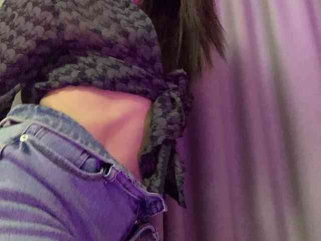 Amy-Lee webcam