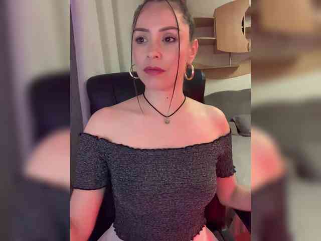 Amy-Lee webcam