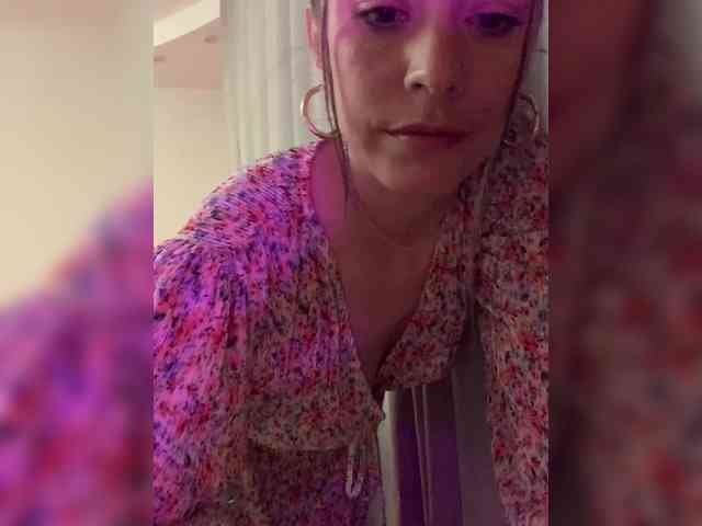 Amy-Lee webcam