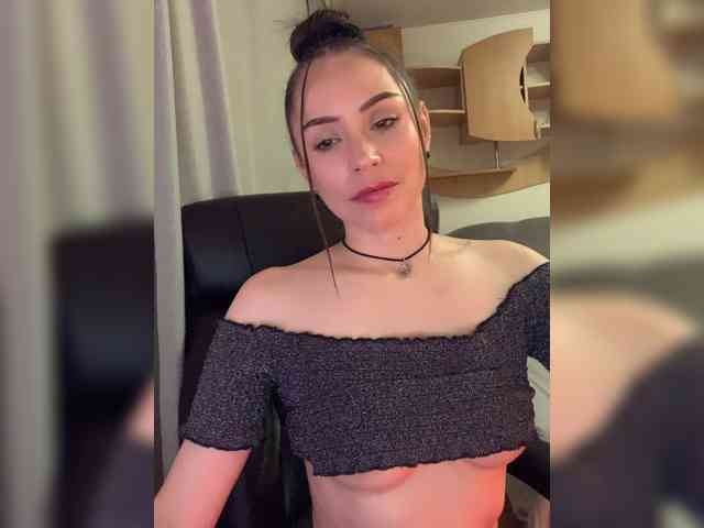 Amy-Lee webcam