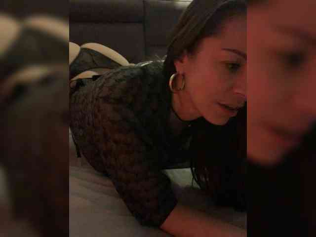Amy-Lee webcam