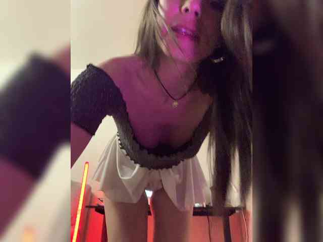 Amy-Lee webcam