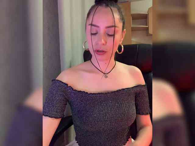 Amy-Lee webcam