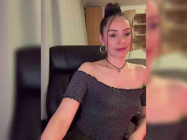 Amy-Lee webcam