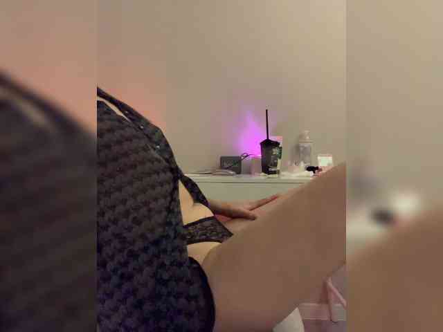 Amy-Lee webcam