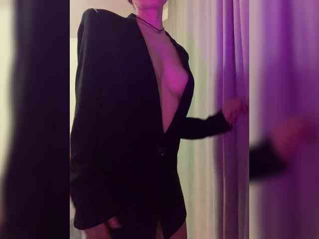Amy-Lee webcam