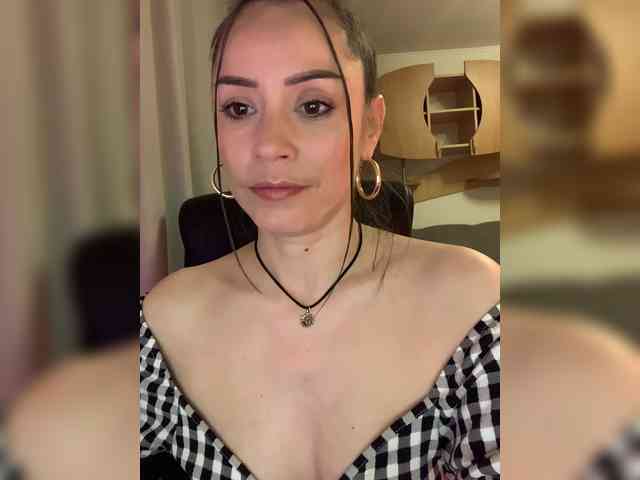 Amy-Lee webcam