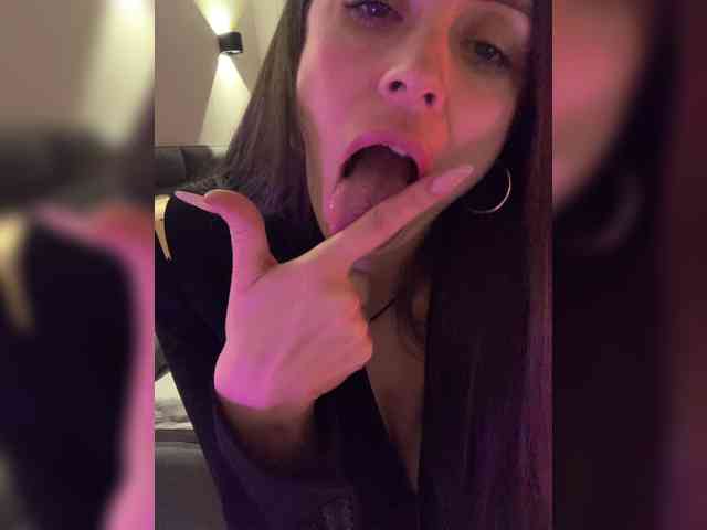 Amy-Lee webcam