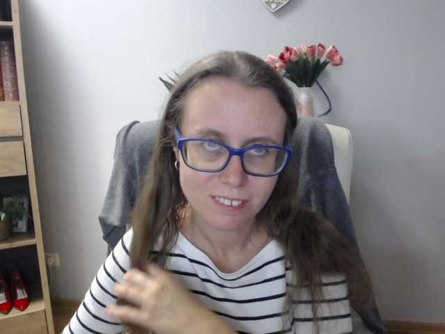 sparkleLizzy live cam on BongaCams