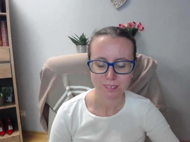sparkleLizzy live cam on BongaCams