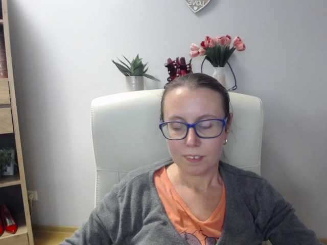 sparkleLizzy live cam on BongaCams