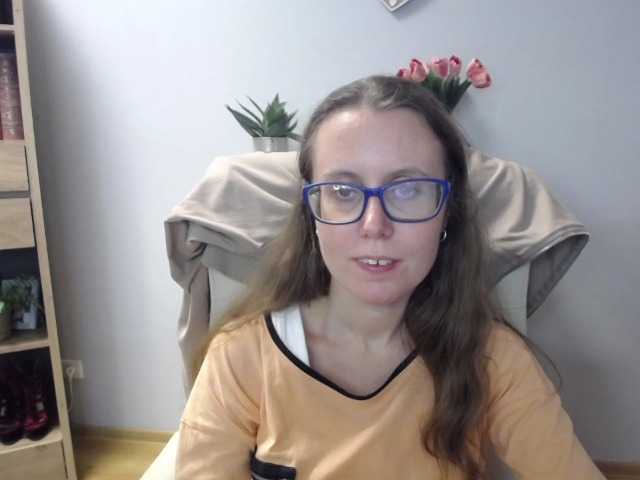 sparkleLizzy live cam preview