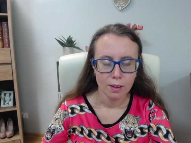 sparkleLizzy live cam on BongaCams