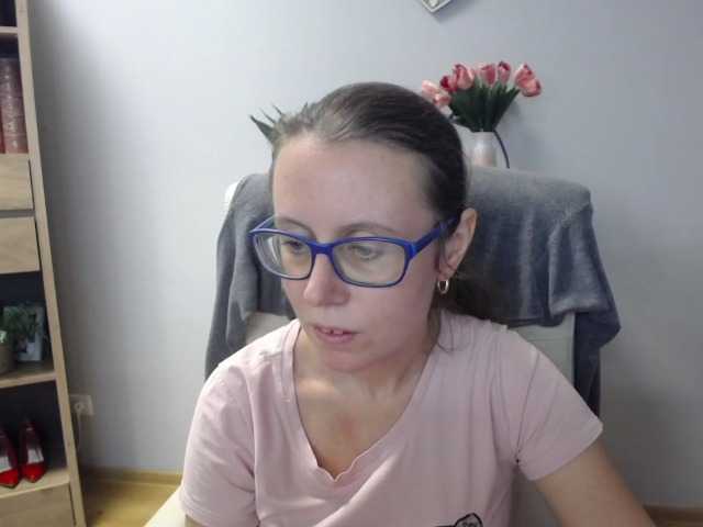 sparkleLizzy live cam on BongaCams