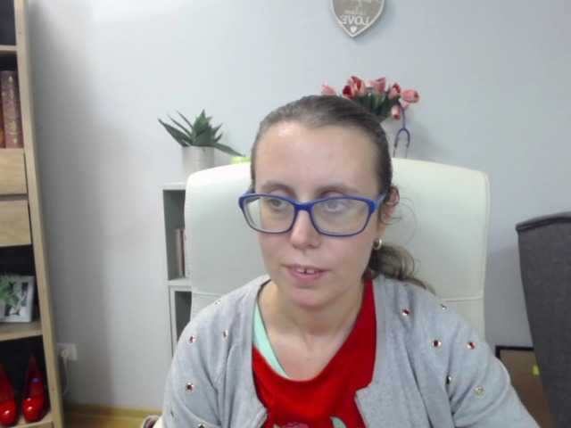 sparkleLizzy live cam on BongaCams
