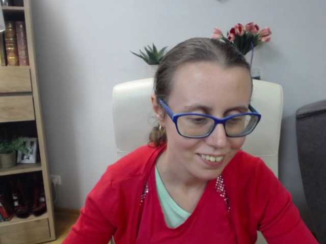 sparkleLizzy live cam on BongaCams
