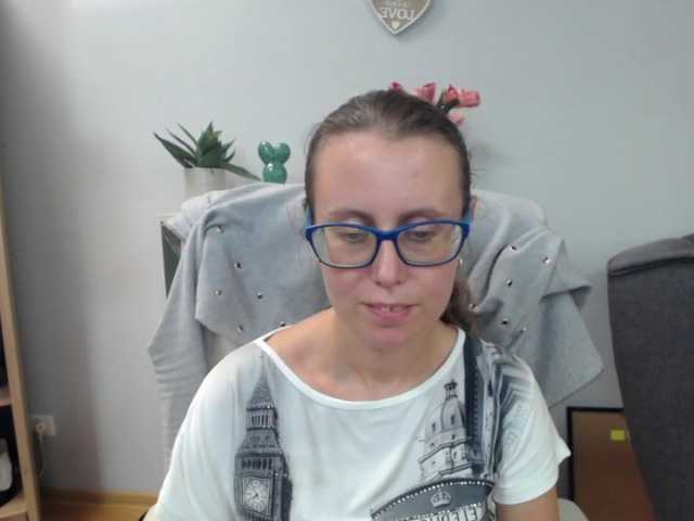 sparkleLizzy live webcam show