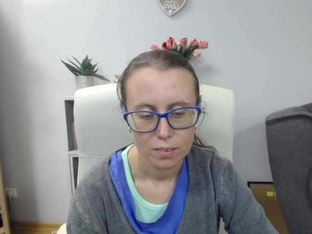 sparkleLizzy live cam on BongaCams