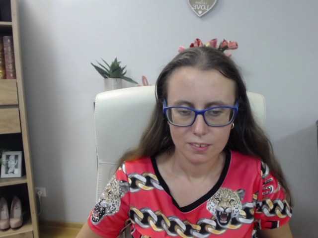 sparkleLizzy live cam on BongaCams