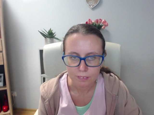 sparkleLizzy live cam on BongaCams