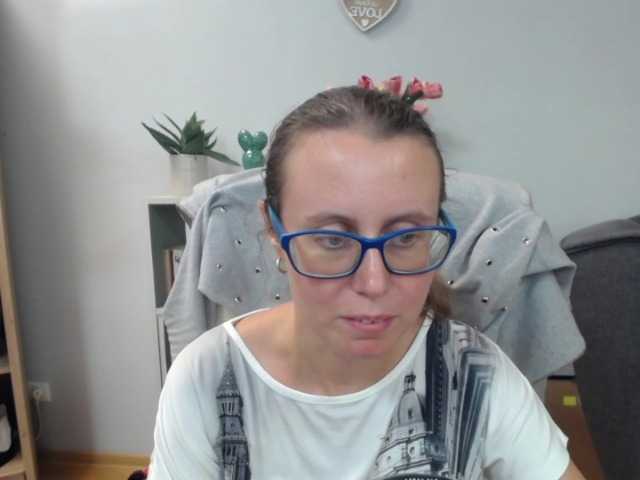sparkleLizzy live cam on BongaCams