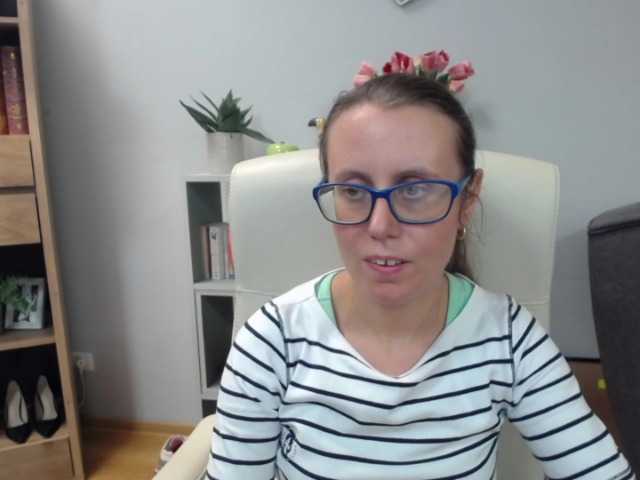 sparkleLizzy live cam on BongaCams