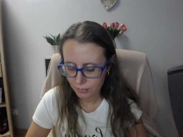 sparkleLizzy live cam on BongaCams