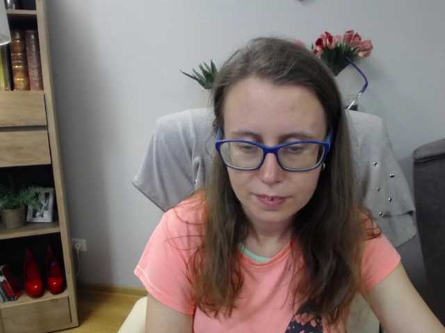 sparkleLizzy live cam on BongaCams