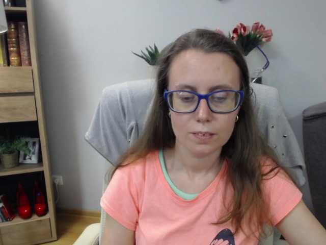sparkleLizzy live cam on BongaCams
