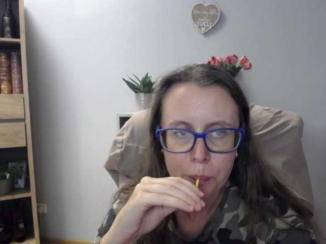 sparkleLizzy live cam on BongaCams