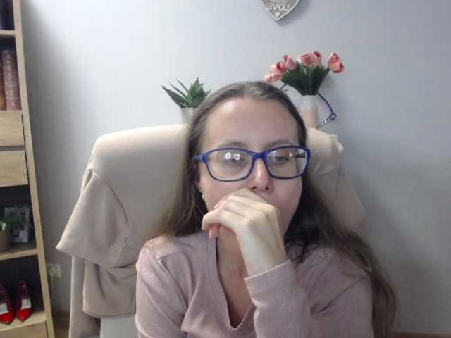 sparkleLizzy live cam on BongaCams