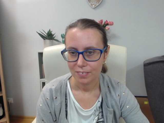 sparkleLizzy live webcam show