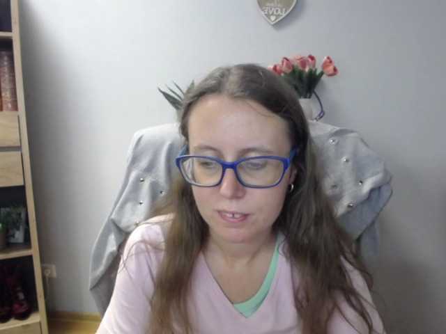 sparkleLizzy live cam on BongaCams