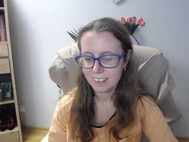 sparkleLizzy live cam on BongaCams