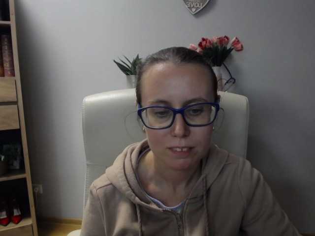 sparkleLizzy live cam on BongaCams