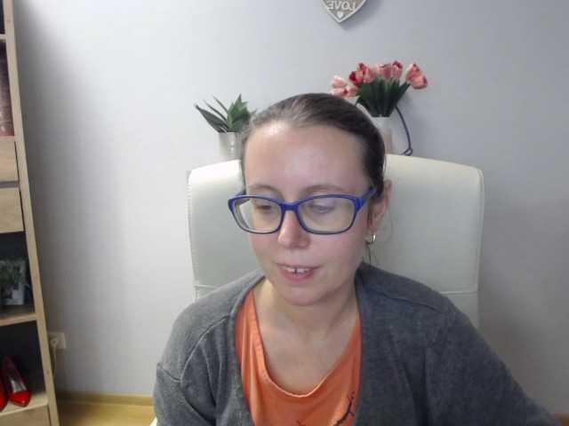 sparkleLizzy live cam on BongaCams