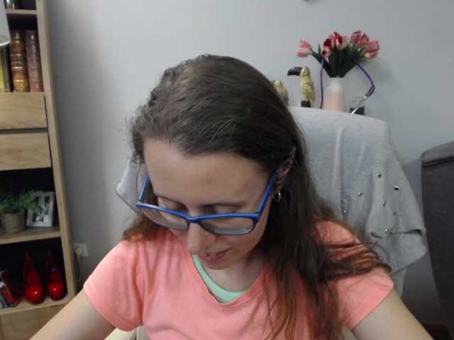 sparkleLizzy live cam on BongaCams