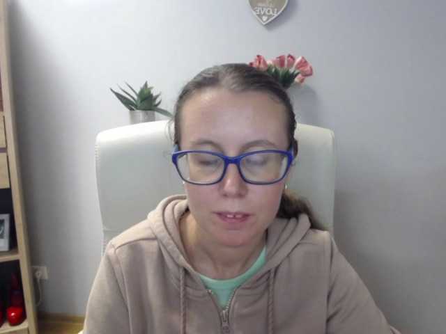 sparkleLizzy live cam on BongaCams