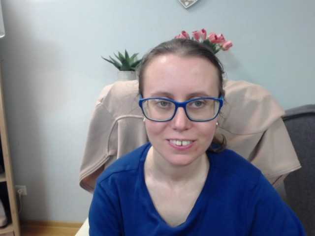 sparkleLizzy's BongaCams show and profile