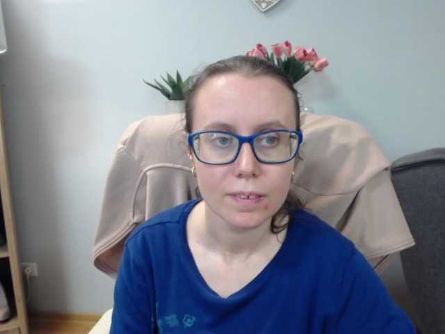 sparkleLizzy's BongaCams show and profile