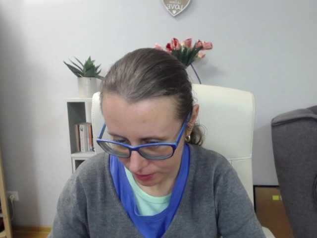 sparkleLizzy live cam on BongaCams