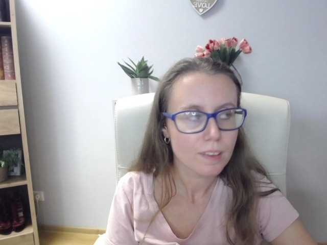sparkleLizzy live cam on BongaCams