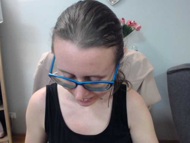 sparkleLizzy's BongaCams show and profile