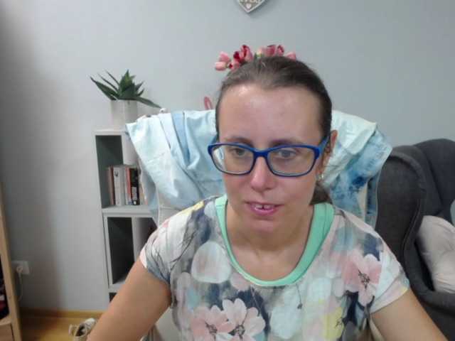 sparkleLizzy live cam on BongaCams
