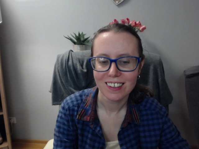 sparkleLizzy's BongaCams show and profile