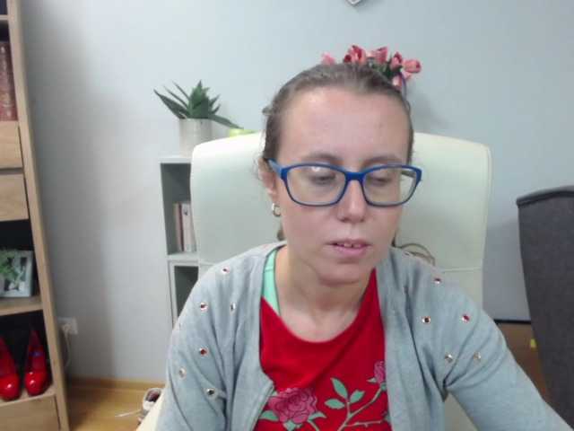 sparkleLizzy live cam on BongaCams