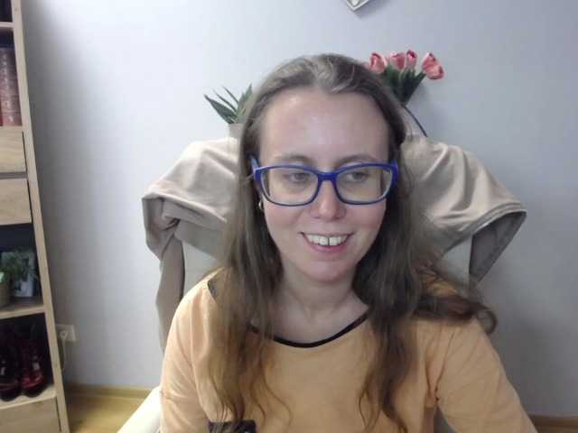 sparkleLizzy live cam on BongaCams